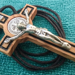 St Saint Benedict Crucifix Cross Olive Wood Catholic Pendant Necklace multisize