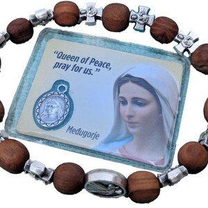Catholic Woman Olive Wood Bracelet From Medjugorje Our Lady / Divine Jesus Cross medals Adjustable Bracelet