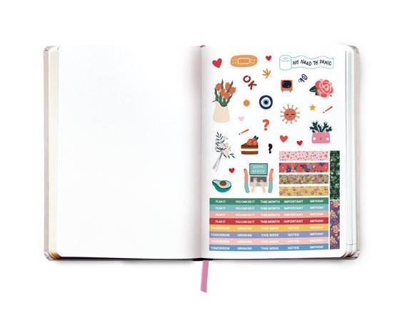 Perfect Year Undated A5 Planner (Geometric)