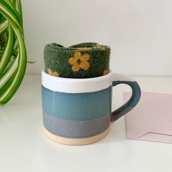 Autumn Socks & Stoneware Mug Gift Set: Cozy Coffee Lover Relaxation Gift Box