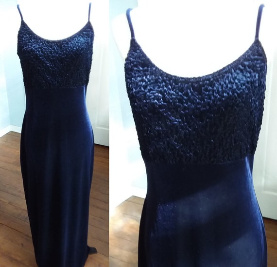 Navy Velvet Gown/Vintage Blue Velvet Dress/Evening