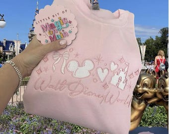 Disneyworld Bow Shirt, pink disneyworld crewneck, disneyworld pink, cute disneyworld shirts, Disneyworld shirt for girls, disneyworld shirt