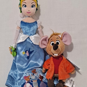 Retired Vintage New with Tags Disney Store Spring Fair Princess Cinderella 70th Anniversary Jaq Mouse Plush Bean Bag Plushie Doll NWT