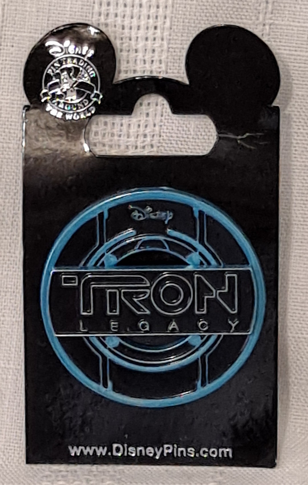 New Retired 2010 Disney Parks Exclusive Tron Legacy Pin Sam Flynn