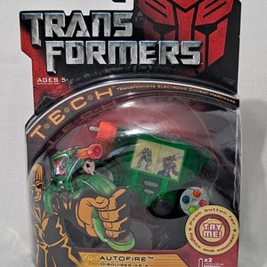 New Retired 2007 Authen Hasbro TECH Transformers Electronic Combat Hardware Robots "Autofire" Controller Disguise Quick Conversion level 1