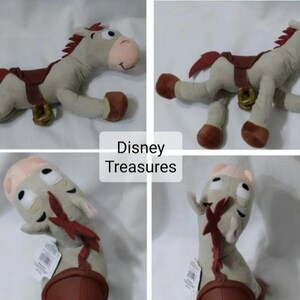 Vintage Nuevo con etiquetas Disney Pixar Toy Story Tamaño básico Buzz Lightyear Disney Store o muñeco de peluche articulado Bullseye the Horse Exclusivo del parque imagen 6