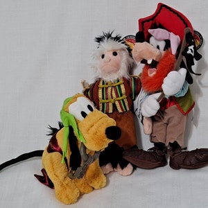 Disney World DisneyLand Pirates Minnie Mouse Donald Duck Goofy Bean Bag Plush Doll