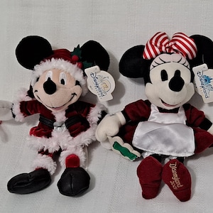 Disney Park/Resort Christmas Holly Minnie Mouse Santa Mickey Mouse Candy Cane Plush Bean Bag Beanie Doll Retired Vintage with Tags