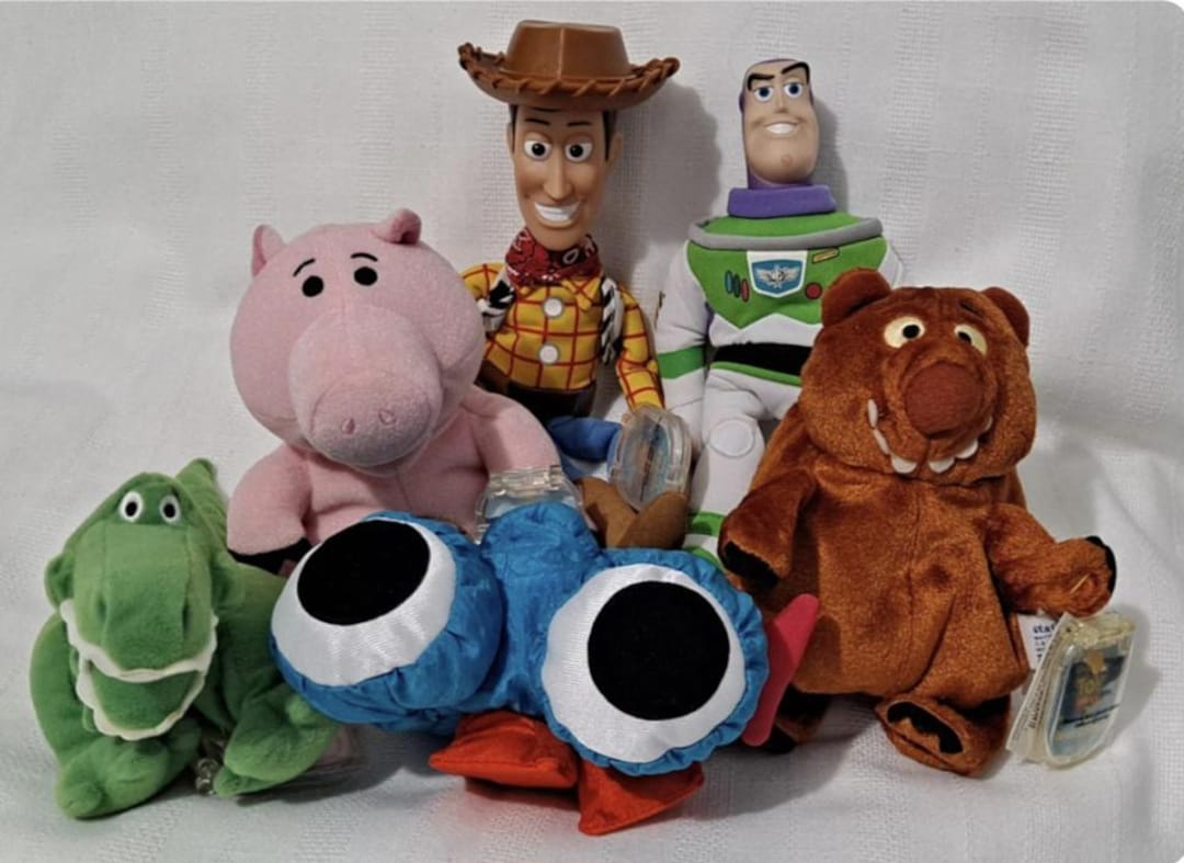 Vintage New With Tags Disney Pixar Toy Story 2 Star Bean Woody