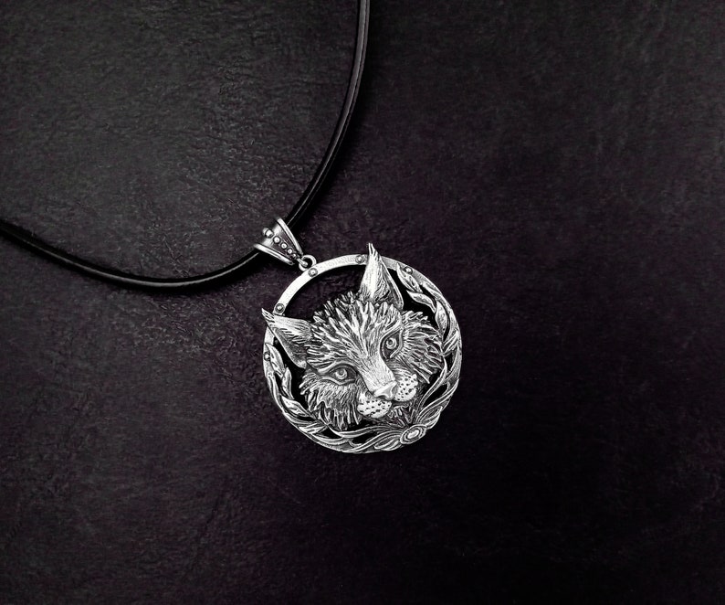 Silver Lynx Head Pendant. Spirit Animal Jewelry. Antique Etsy