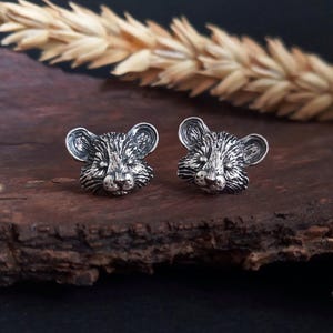Maus Ohrstecker: 925 Sterling Silber. Oxidierter Mäuserich Schmuck, Kleiner Waldtier-Totem, Minimalistisches Geschenk für Naturliebhaber