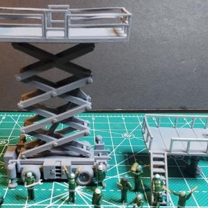 STL: 1/100 Scissor Lift and Platform