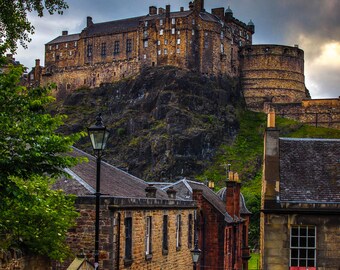 Edinburgh Castle Photo Print from The Vennel (Digital Download), unique Scottish gift, Scotland wall art.