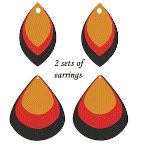 Pode incluir: Dois conjuntos de brincos de gota sobrepostos. Cada brinco tem três camadas em preto, vermelho e laranja.