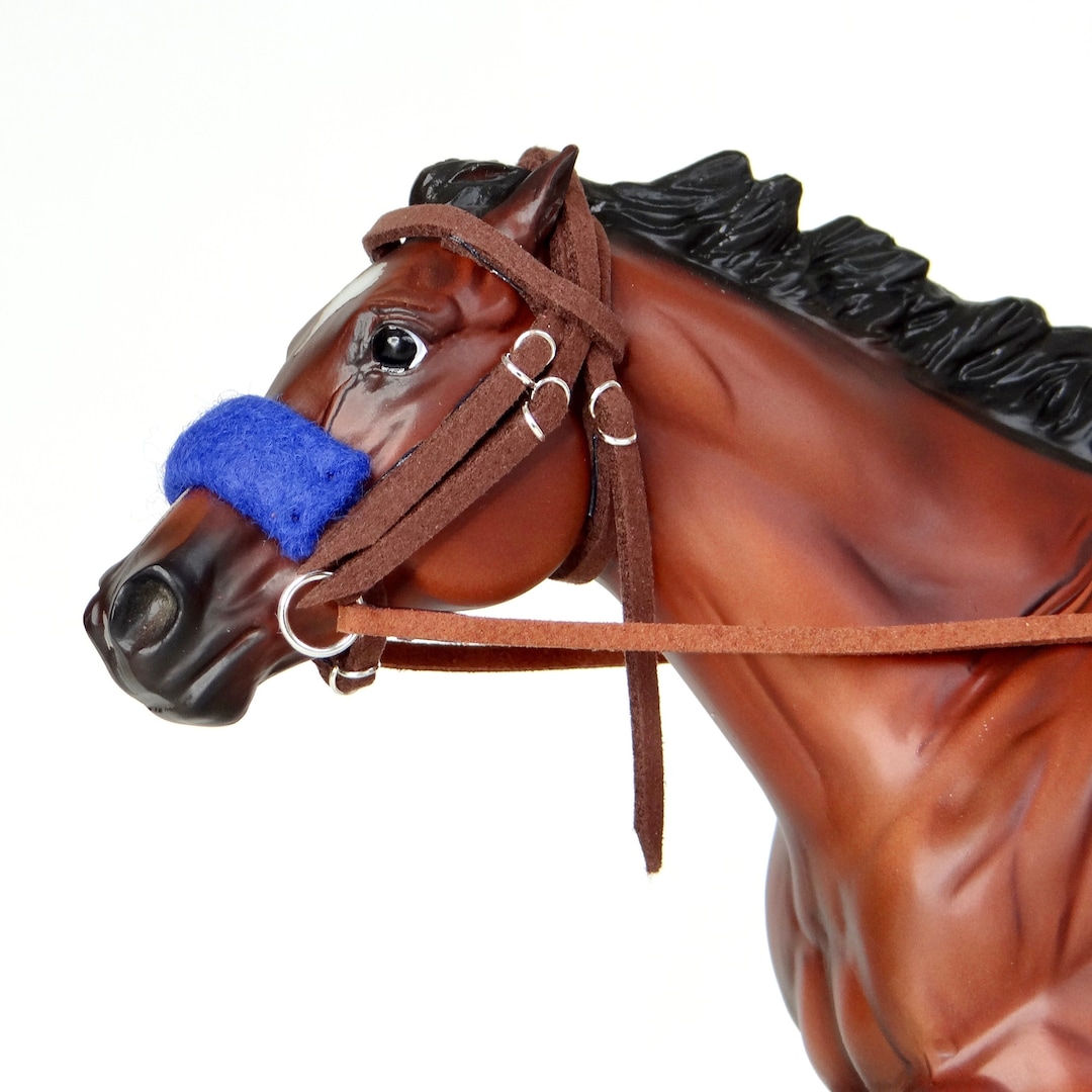 Breyer Traditional 1:9 Scale Model Horse Tack Racing Bridle With Dark ...