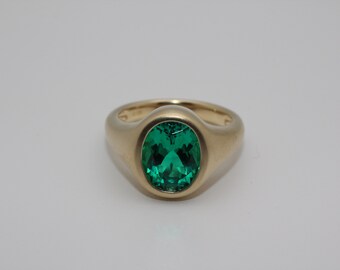 Chunky Solid 10K Yellow Gold Oval Synthetic Emerald Ring - 50 TREES PLANTED