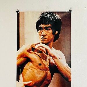 grande poster originale di Bruce Lee degli anni '80, poster di karate di arti marziali, poster di film vintage, poster di drago, poster di karate, regalo della grotta dell'uomo