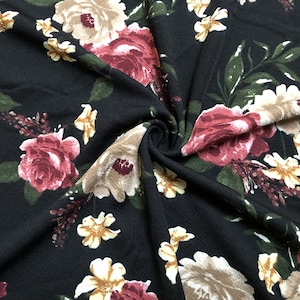 Tela estampada Liverpool Knit - Rosas negras, marrones y granates - LVPR280 - Se vende cortada a medida - Tela para prendas de vestir
