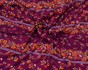 Tessuto in rayon challis con bordo floreale bordeaux, tagliato su misura, non elasticizzato, larghezza 56 pollici (142 cm).