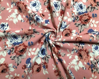Lebendiger Pink / Blauer / Weißer Vintage Rosen-Strickstoff XXL
