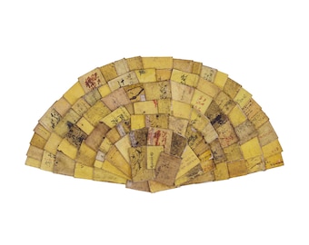 Escultura de libro japonés antiguo: Arte mural amarillo Edo Meiji