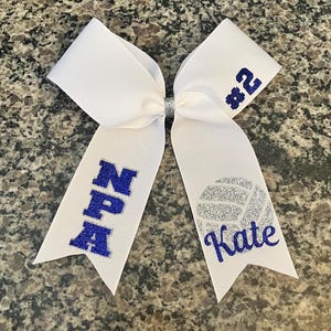 Personalized Volleyball Bow with Name- Glitter Volleyball Hair Bow, Sports Bow for Volleyball Players, Senior Night Volleyball, Long Tail