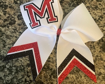 Custom cheer bow designed in your team colors. Cheer bow with chevron tails and letter.  Great gameday bow, sideline cheer bow, school bow