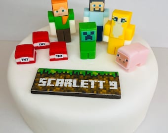 Edible fondant video game figures blocks  personalised cake topper kids birthday decorations