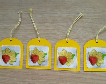 Set of 4 Handmade Cross Stitch Easter Daffodil Gift Tags