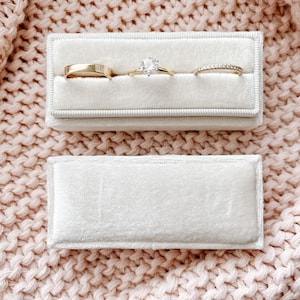 Triple Ring Velvet Ring Box | Three Velvet Ring Box | Ivory Velvet Ring Box | Engagement Ring Box | Wedding Ring Box | Bridal Detail Prop