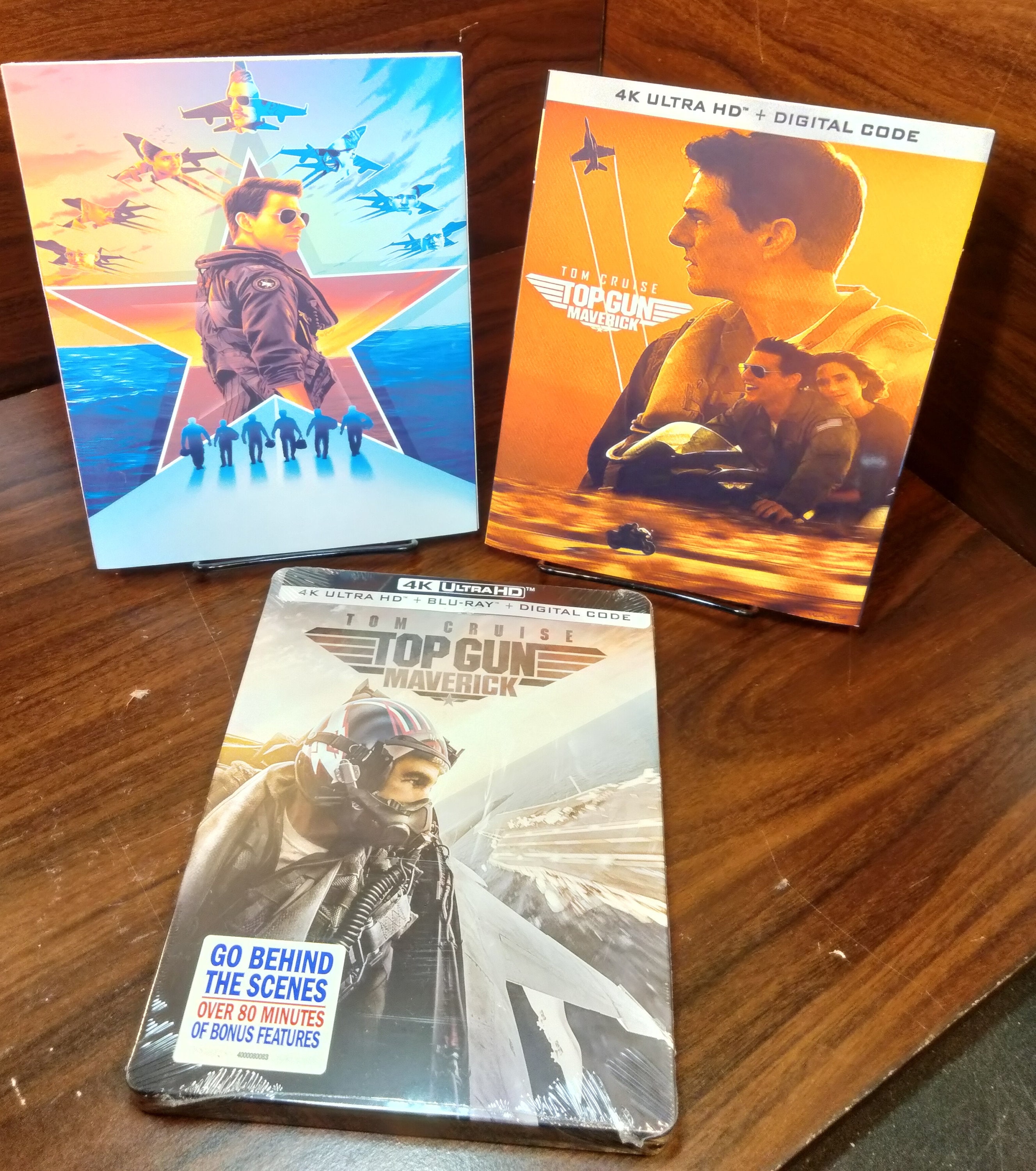 TOP GUN: MAVERICK コレクターズボックス　4KUltraHD Amazon.com: Top Gun Maverick [4K UHD] : Tom Cruise, Miles