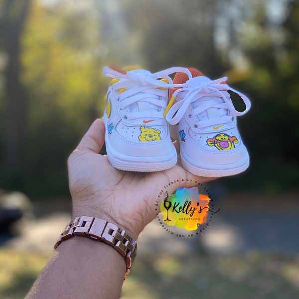 Winnie the Pooh & Tigger custom (AF1)