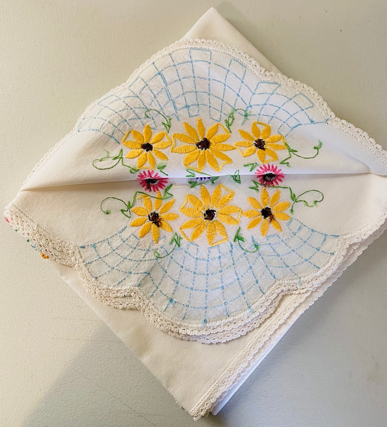 Large Vintage Linen Tablecloth Rectangle Embroidered Floral Etsy
