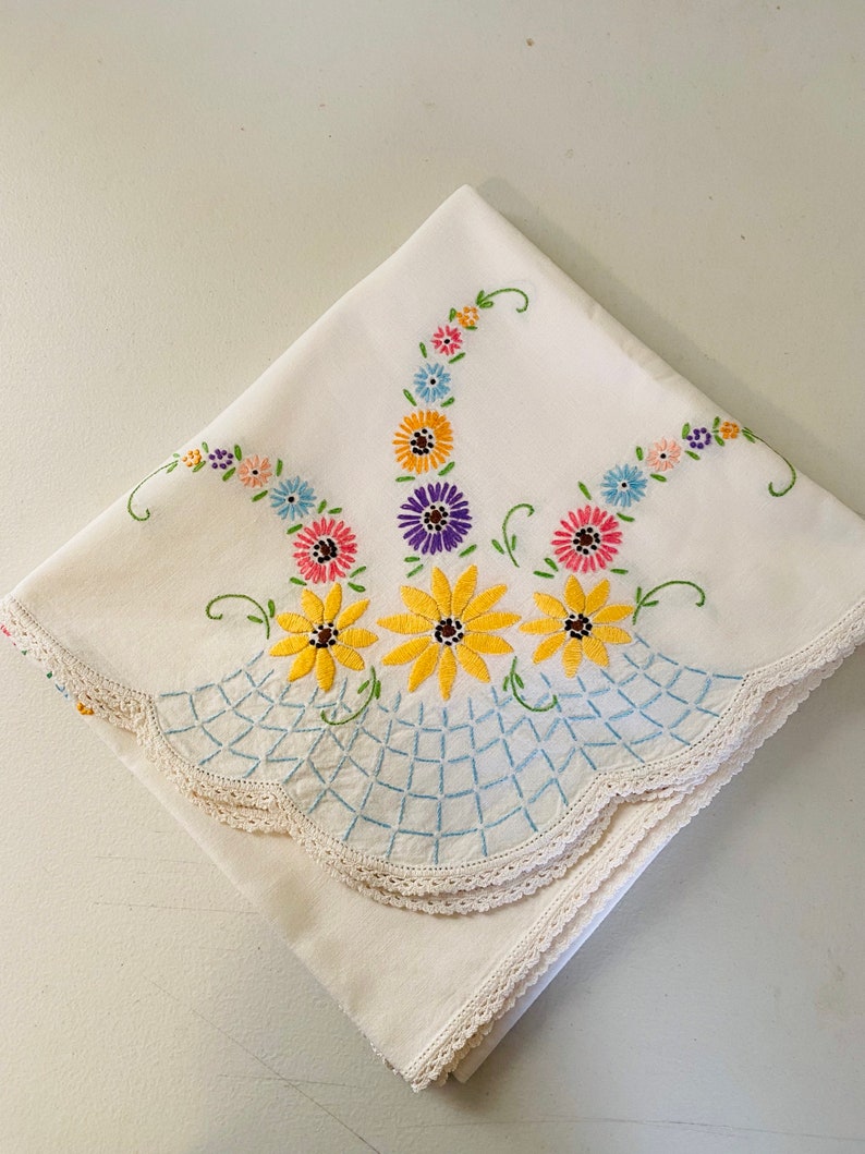 Large Vintage Linen Tablecloth Rectangle Embroidered Floral Etsy