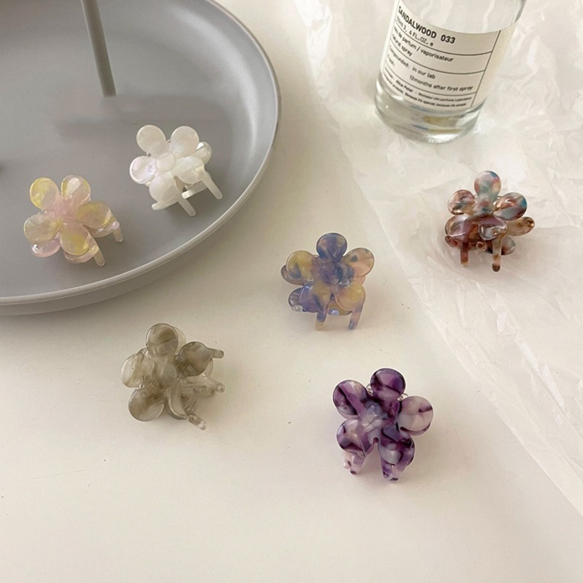 large flower claw clip