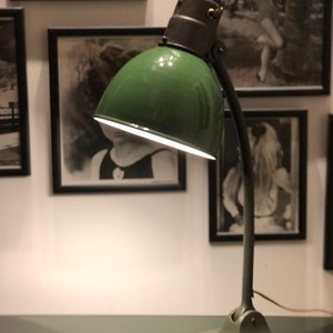 Original Green Enamel “Schaco” Leuchten Bauhaus Desk Lamp, No 1581, Germany