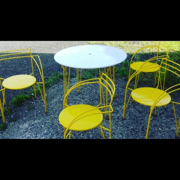 Set of 4 Postmodern Minimalist French Chairs 'Lune D'argent' and Table by Pascal Mourgue