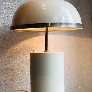 Space age ambiental desk lamp