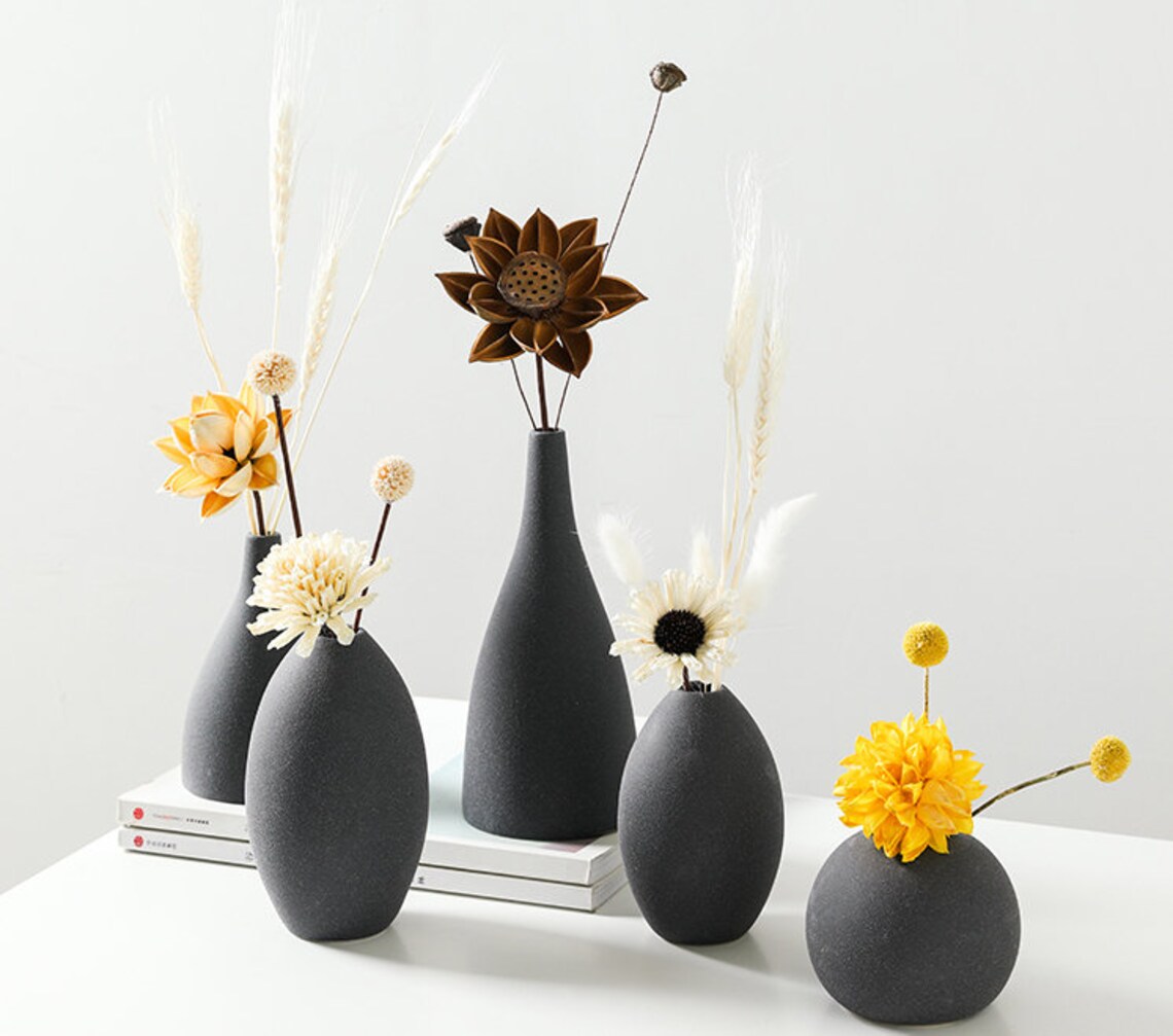 Black Small Modern Vase / Handmade Ceramic Vase / Minimalist - Etsy