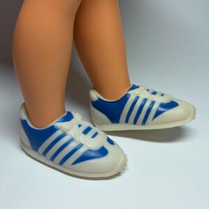 1983 Sneaker - Etsy