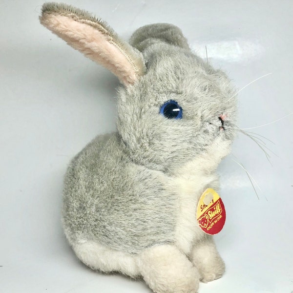 Vintage Steiff Bunny Rabbit SNUFFY 8" Plush - with hang tag - missing ear button