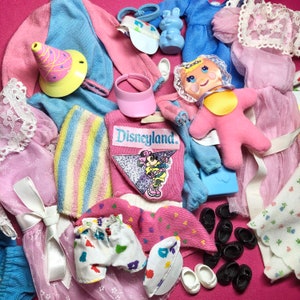 Vintage HEART FAMILY Dolls, Clothing, Accessories #2 Pick Your Own - 80s, Mattel - Heart Family
