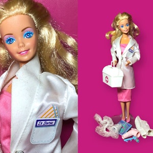 1987 DOCTOR BARBIE With Doctor Bag Accessories 80s Mattel