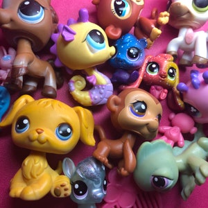 Littlest Pet Shop Lps Figures #2 PICK YOUR OWN Animals, Accessories, Etc - Hasbro Y2k- Each Item Sold Separately