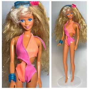 1989 Wet N Wild Barbie with Color Changing Swimsuit & Accessories - 80s, Mattel