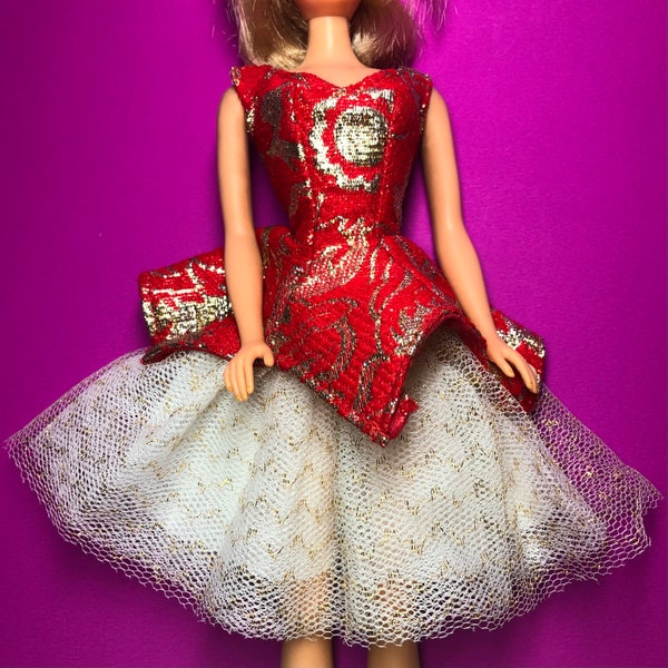 1976 Ballerina Barbie #9329 PRINCESS AURORA FAIRY Red Brocade Dress - 70s, Mod Era, Mattel - Rare