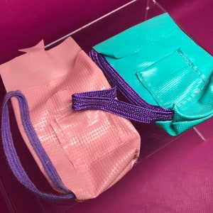 1978 Sun Lovin Malibu Barbie & Christie doll beach bags - accessories - 70s, Superstar Era - Mattel