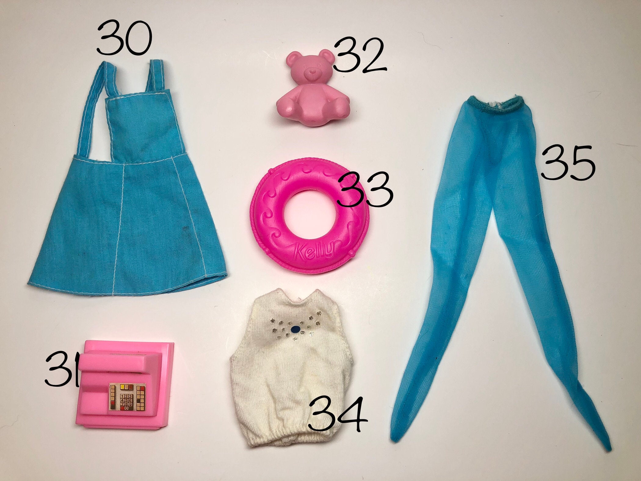 Lote De Roupas Original Barbie