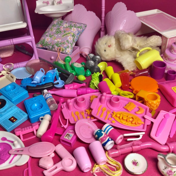 Vintage Barbie Accessories #5 PICK YOUR OWN Bags, Dishes, Food, Housewares, Playset Parts - 80s 90s Mattel Dollhouse - Each Sold Separately