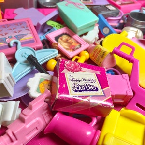 Vintage Barbie Accessories #1 PICK YOUR OWN - Bags, Dishes, Food, Furniture, Housewares, Radio, Playset Parts - 80s 90s Mattel